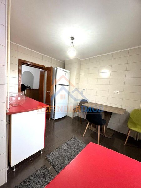 Calea Calarasilor, Hala Traian, vanzare 3 camere, 80 mp